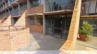 Apartment / Flat For Rent in Wonderboom South, Pretoria